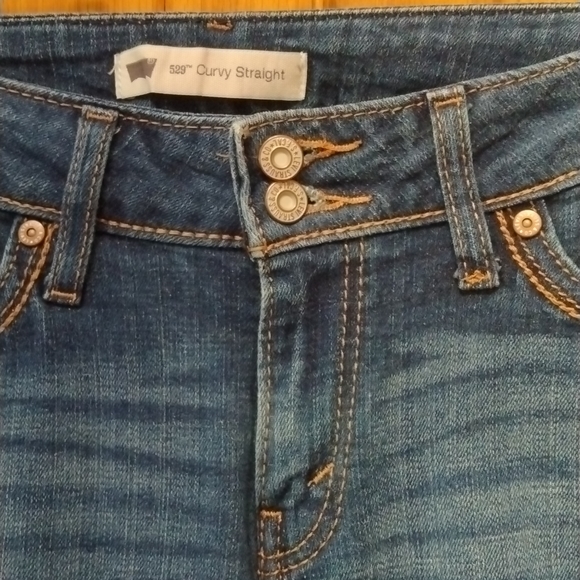 Levi's 529 Curvy Straight Jeans - Picture 2 of 9